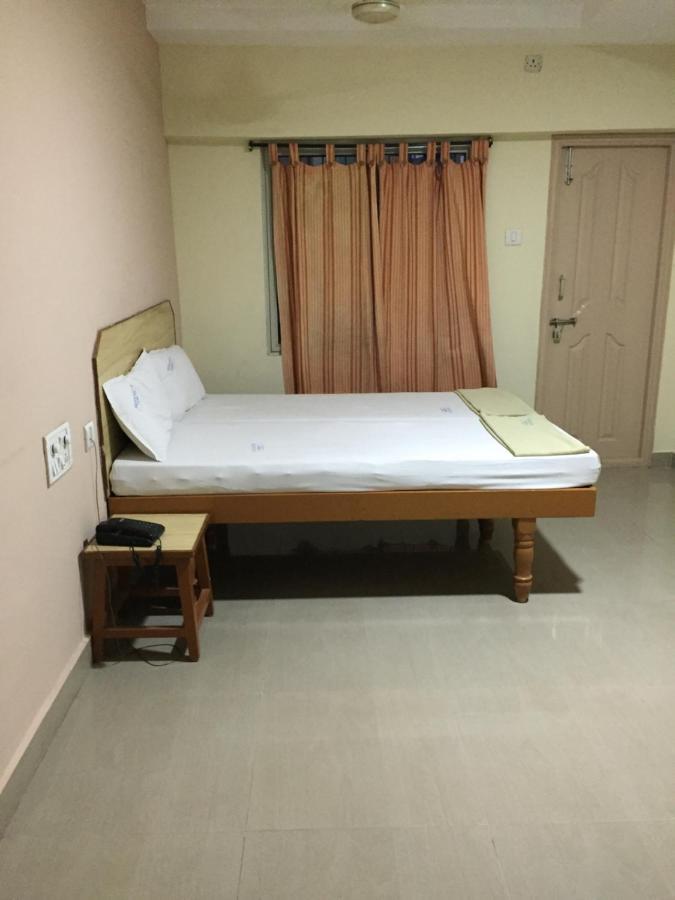 Hotel Suprabath Towers Tirupati Zewnętrze zdjęcie