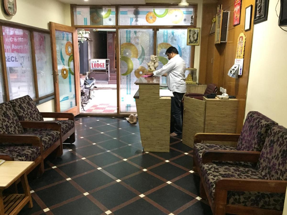 Hotel Suprabath Towers Tirupati Zewnętrze zdjęcie